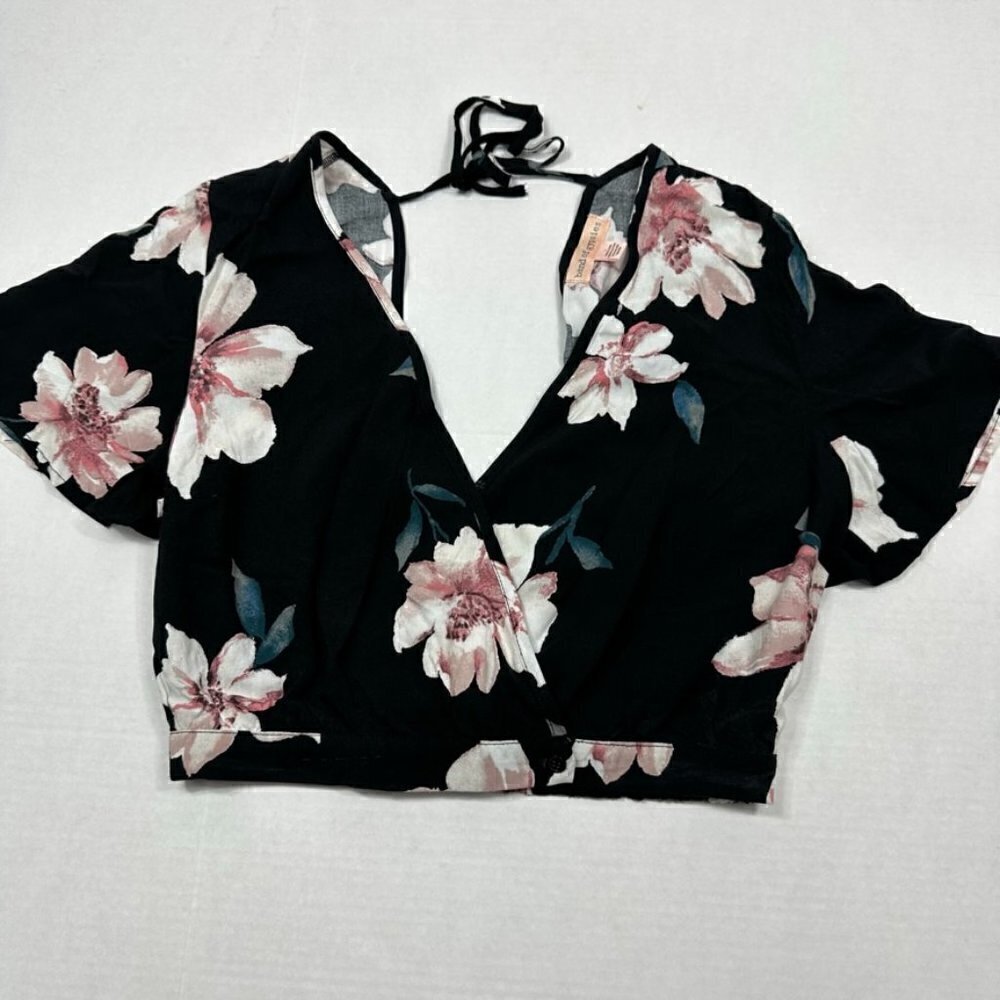 Band of Gypsies Black Pink Floral Plunge Neck Top, Large